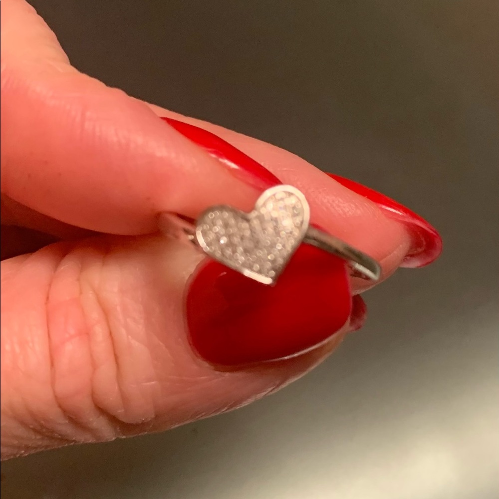 Beautiful 14k white gold ring - Picture 2 of 11